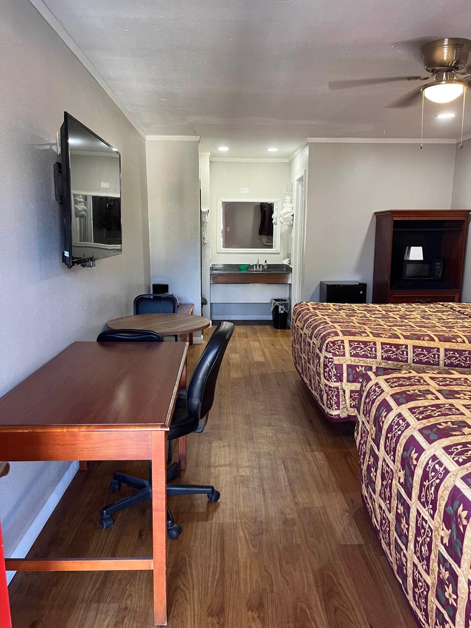 Ladybird Inn Johnson City Extérieur photo